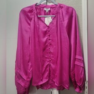 Fate Fuchsia top size M NWT